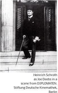 Heinrich Schroth  as Joe Deebs in a scene from DIPLOMATEN. Stiftung Deutsche Kinemathek, Berlin